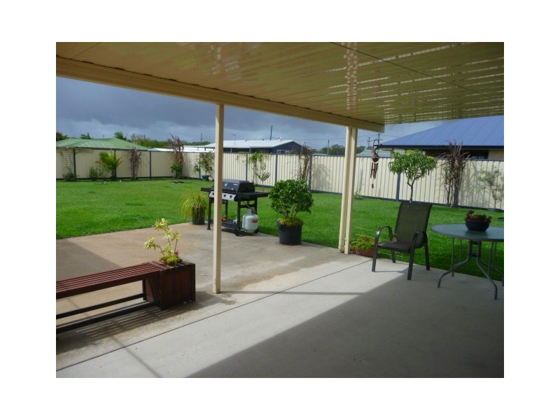 8 Mariposa Place, Cooloola Cove QLD 4580