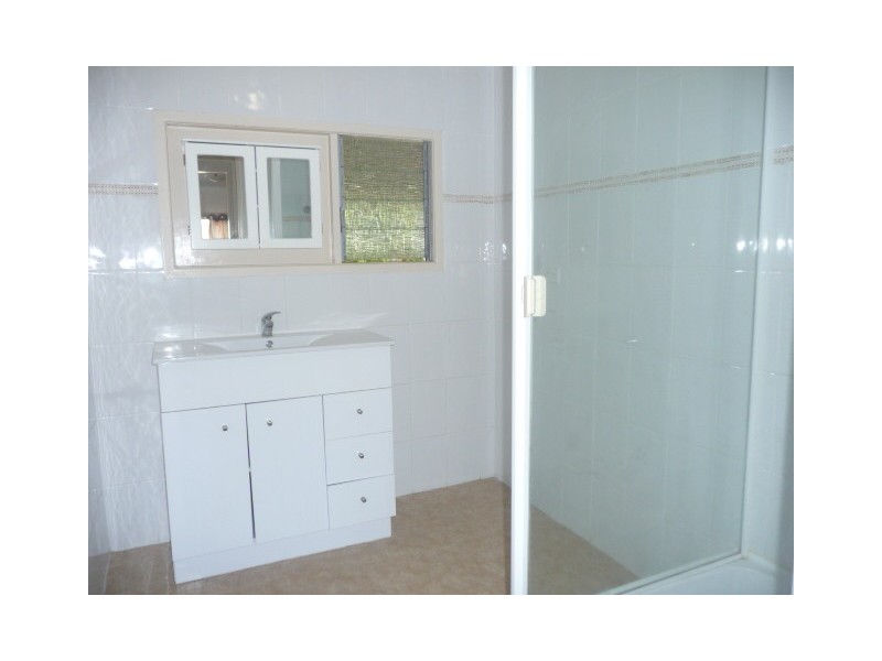 32 Tailor St, Tin Can Bay QLD 4580