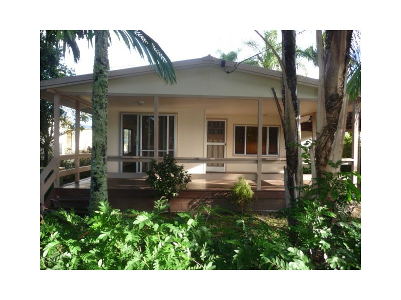 32 Tailor St, Tin Can Bay QLD 4580