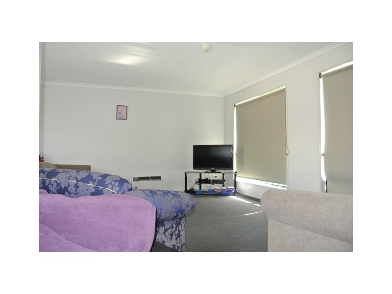 17 Canberra Ave, Cooloola Cove QLD 4580