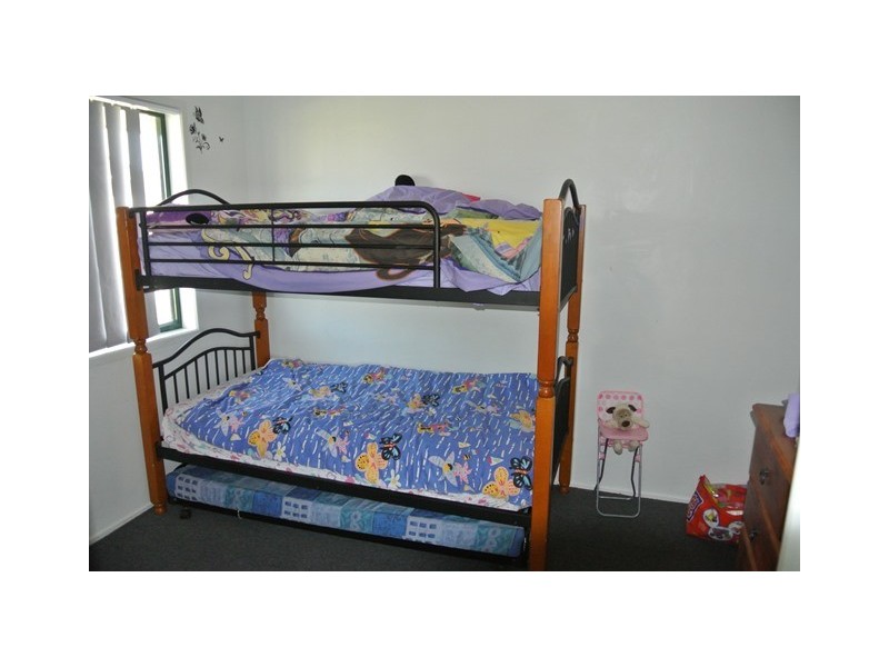 17 Canberra Ave, Cooloola Cove QLD 4580