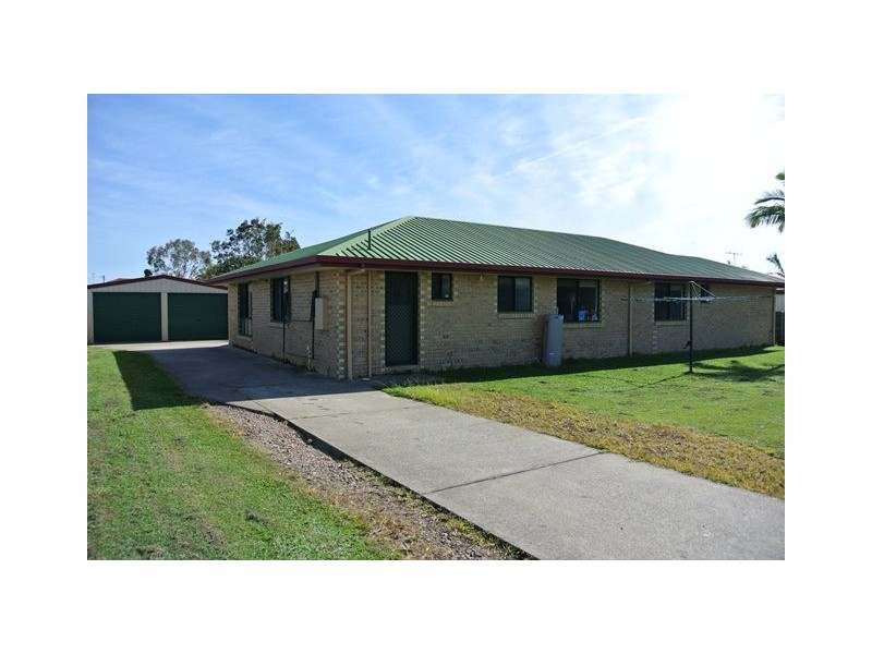 17 Canberra Ave, Cooloola Cove QLD 4580