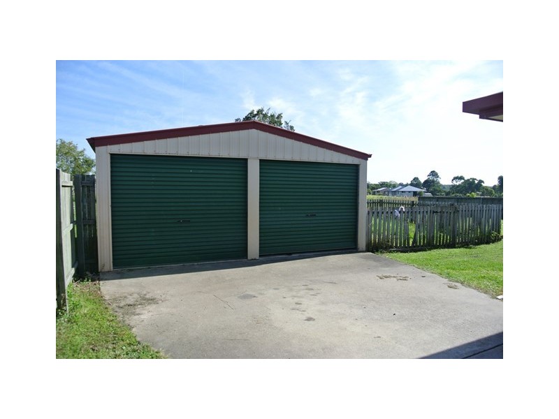 17 Canberra Ave, Cooloola Cove QLD 4580