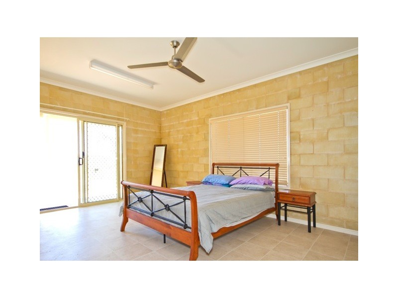 7 Iberia Ct, Cooloola Cove QLD 4580