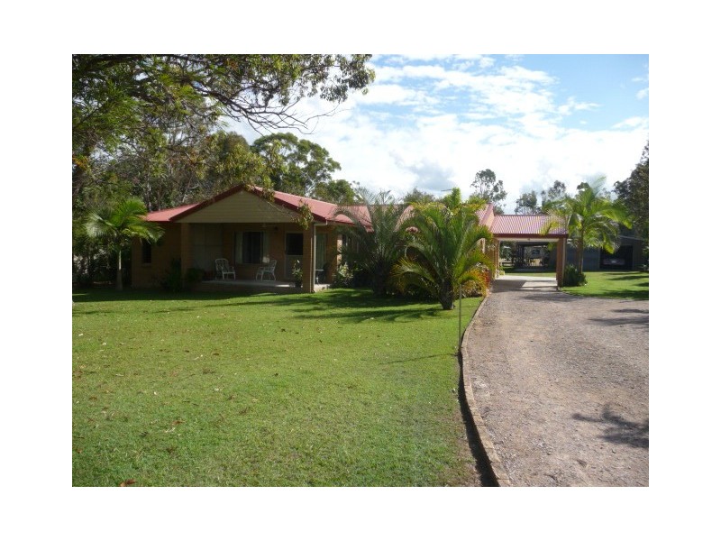 4 Enterprise Ct, Cooloola Cove QLD 4580