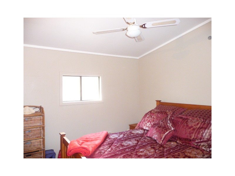 4 Enterprise Ct, Cooloola Cove QLD 4580