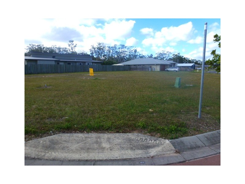 17 Sanctuary way, Cooloola Cove QLD 4580