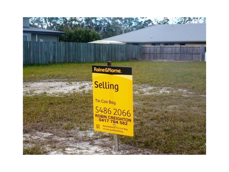 17 Sanctuary way, Cooloola Cove QLD 4580
