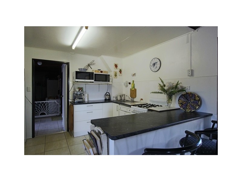 4 Victory Court, Cooloola Cove QLD 4580