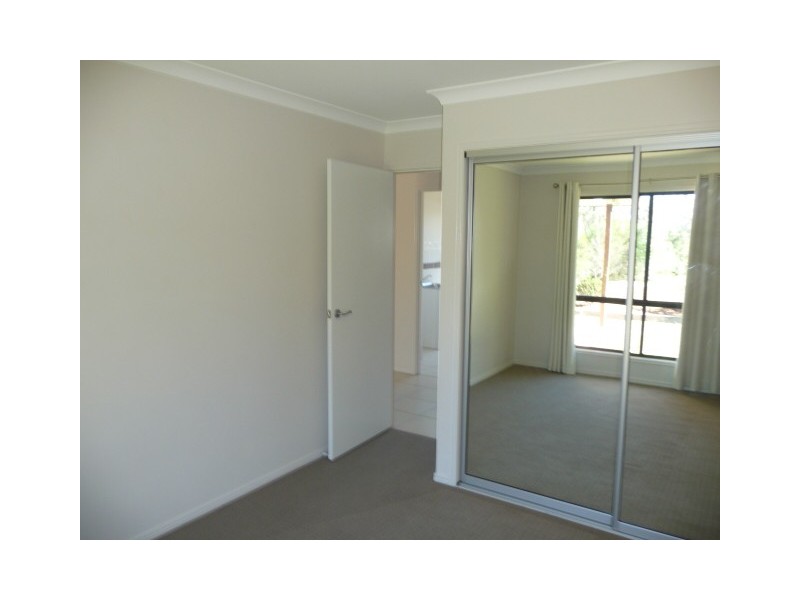 19 Habitat Cct, Cooloola Cove QLD 4580