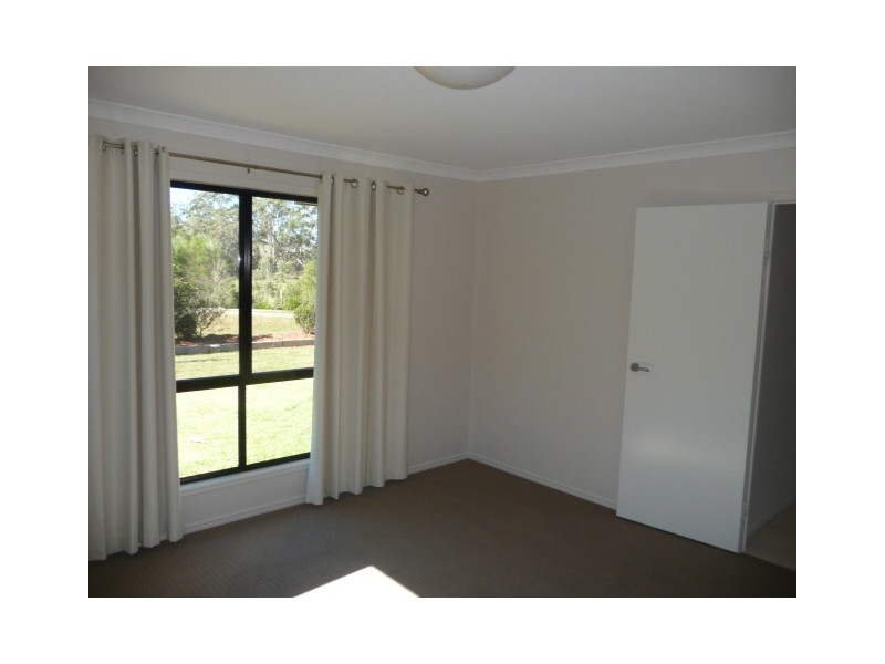 19 Habitat Cct, Cooloola Cove QLD 4580