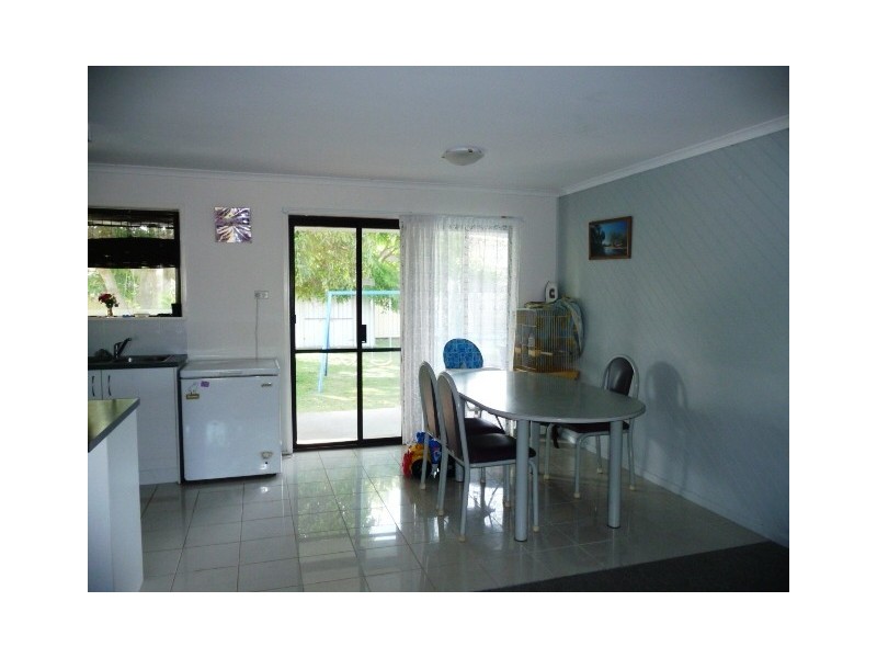 102 Gympie Rd, Tin Can Bay QLD 4580