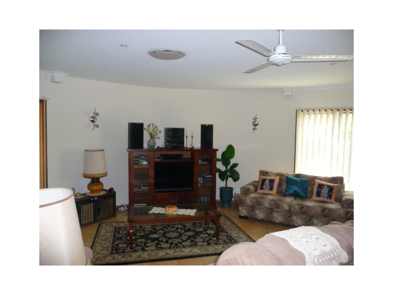 29 Fyshburn Dr, Cooloola Cove QLD 4580