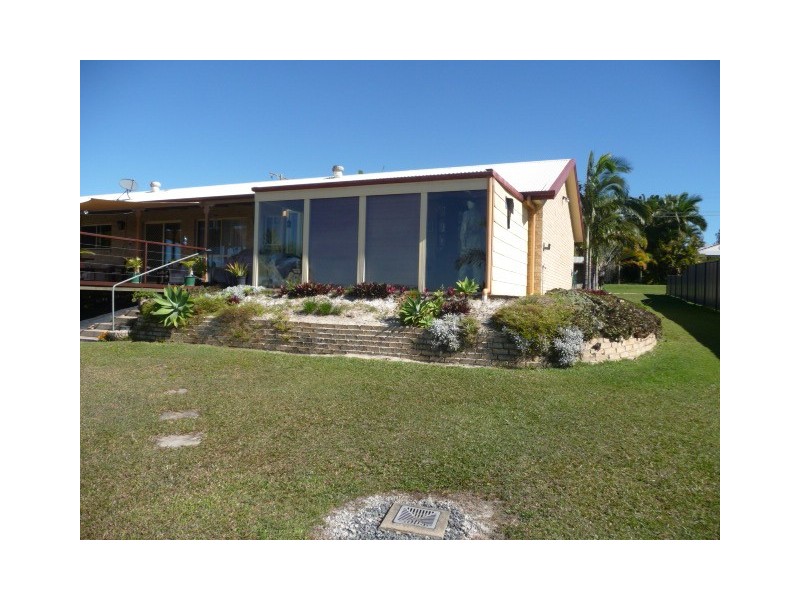 11 Endurance Ave, Cooloola Cove QLD 4580