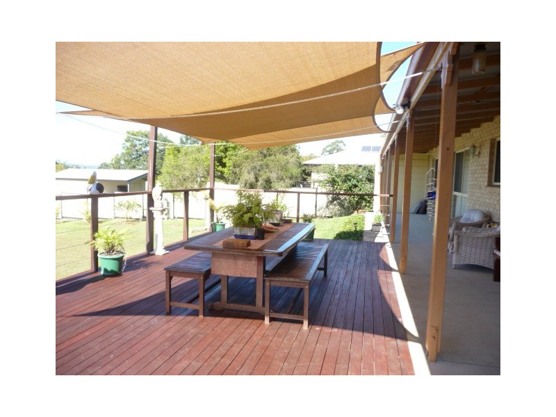 11 Endurance Ave, Cooloola Cove QLD 4580