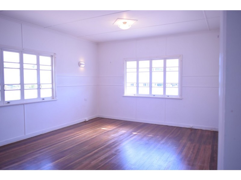 8 Doric Ct, Cooloola Cove QLD 4580