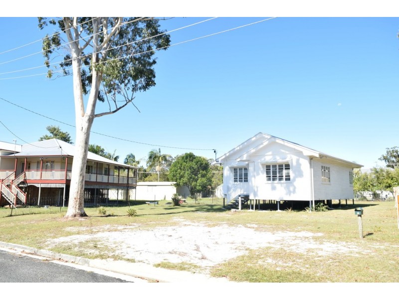 8 Doric Ct, Cooloola Cove QLD 4580