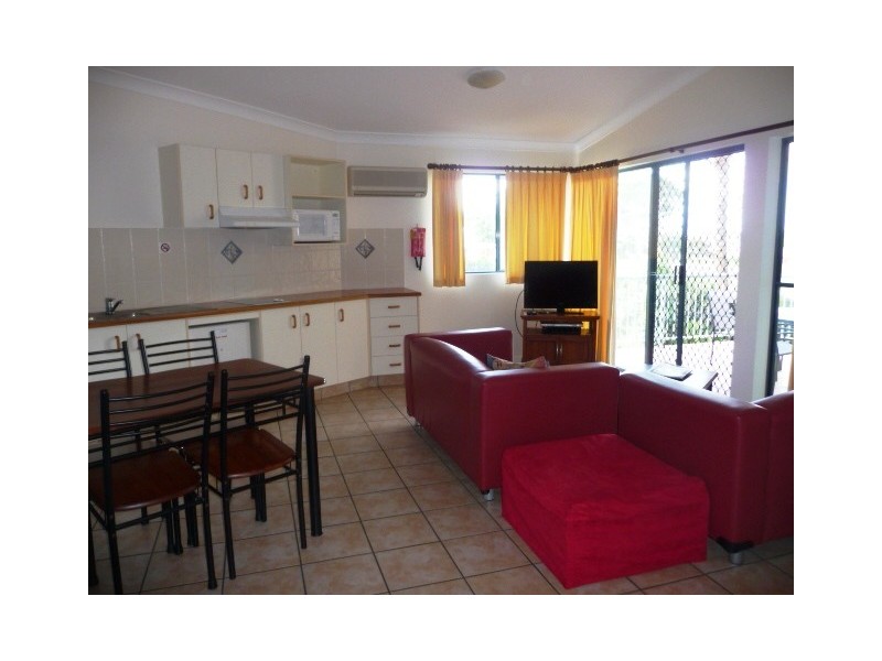 Unit 9/40 Esplanade, Tin Can Bay QLD 4580