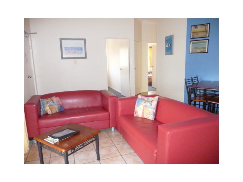 Unit 9/40 Esplanade, Tin Can Bay QLD 4580