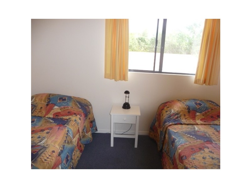 Unit 9/40 Esplanade, Tin Can Bay QLD 4580