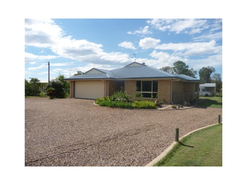 111 Investigator Ave, Cooloola Cove QLD 4580