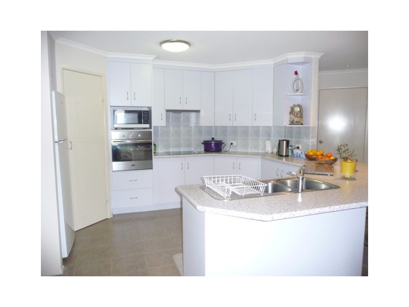 111 Investigator Ave, Cooloola Cove QLD 4580