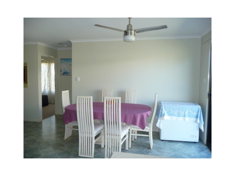 21 Mariposa Pl, Cooloola Cove QLD 4580