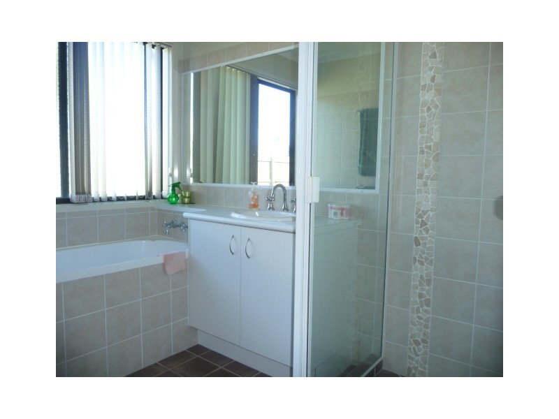 21 Mariposa Pl, Cooloola Cove QLD 4580