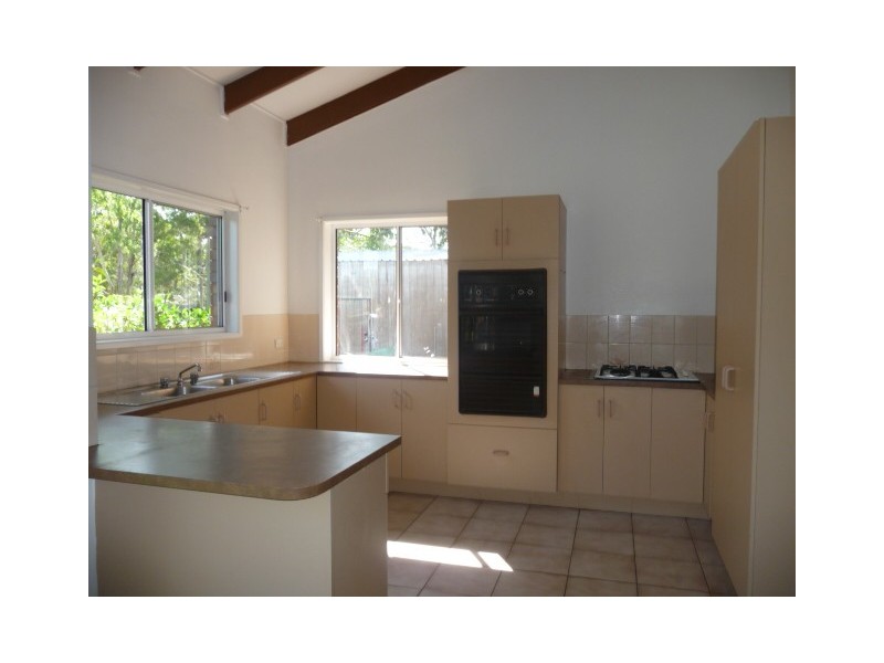 20 Tom Thumb Ct, Cooloola Cove QLD 4580