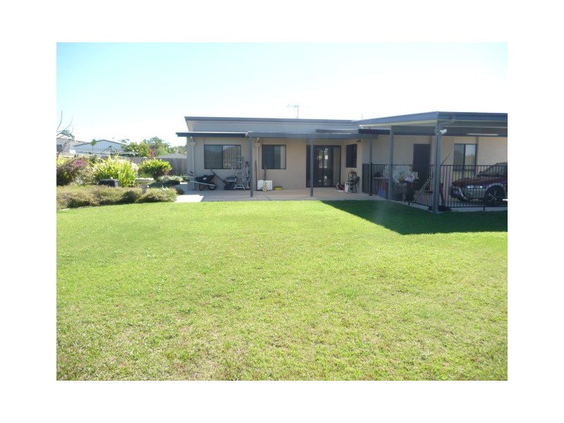 36 Creekside Esp, Cooloola Cove QLD 4580