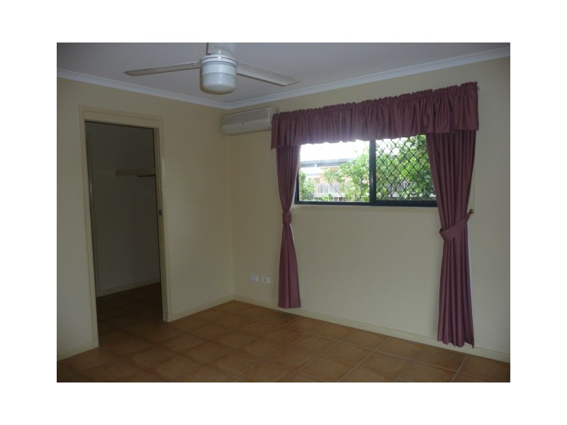 32 Canberra Avenue, Cooloola Cove QLD 4580