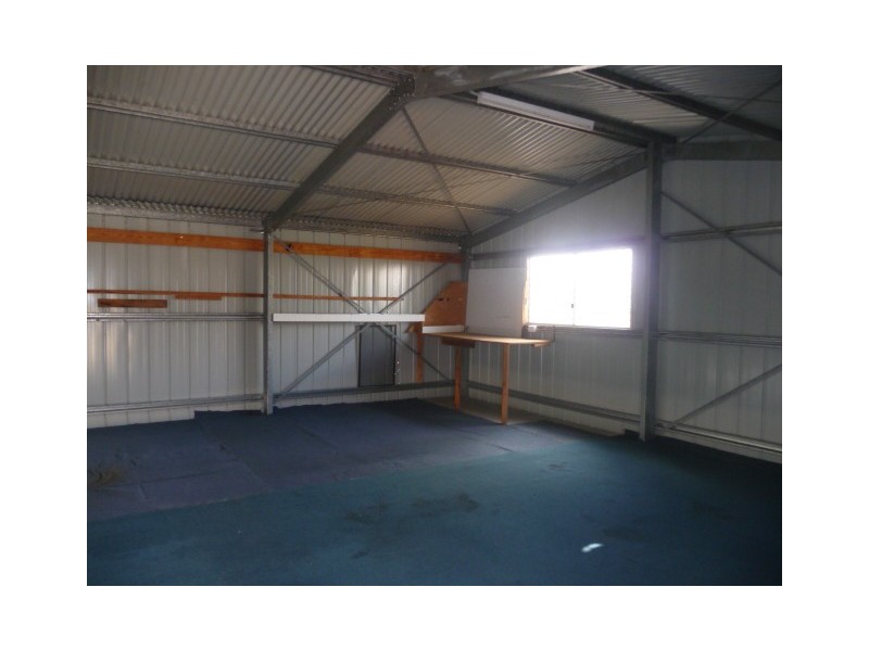 32 Canberra Avenue, Cooloola Cove QLD 4580