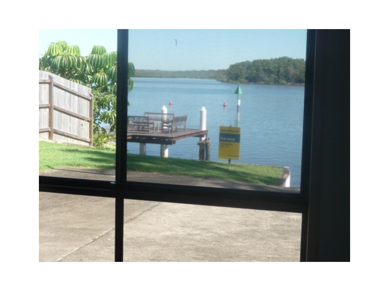 12 Esplanade, Tin Can Bay QLD 4580