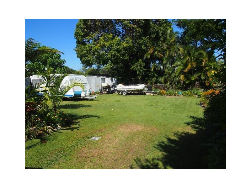 22 Tailor St, Tin Can Bay QLD 4580