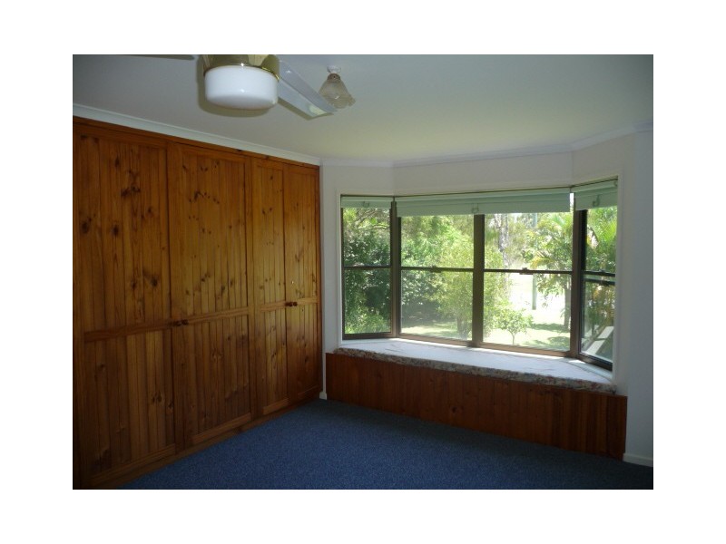 20 Oyster Parade, Tin Can Bay QLD 4580