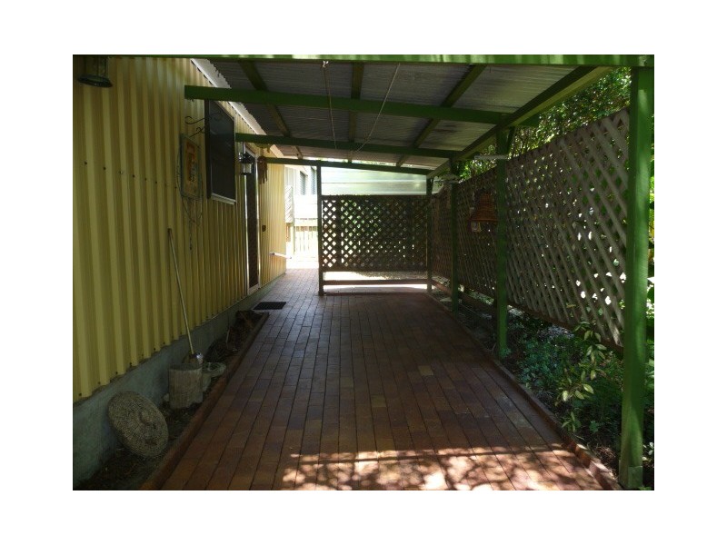 20 Oyster Parade, Tin Can Bay QLD 4580