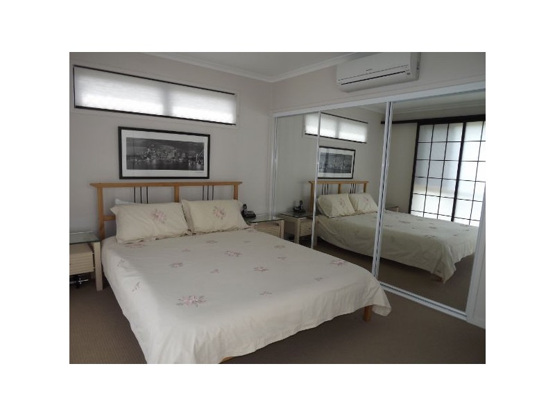 2/43 Creekside Esp, Cooloola Cove QLD 4580