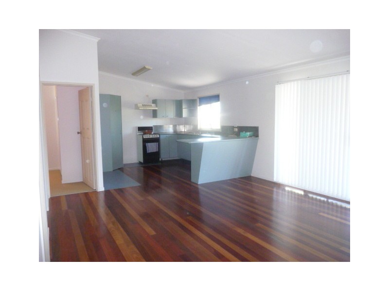 52 Ark Royal Dr, Cooloola Cove QLD 4580