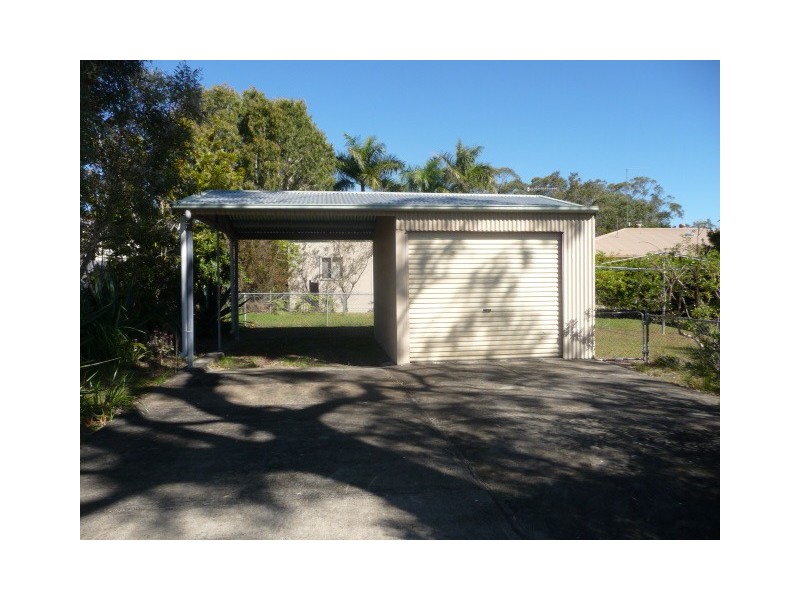 52 Ark Royal Dr, Cooloola Cove QLD 4580