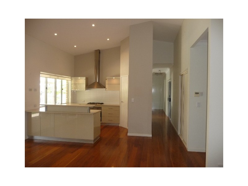 25 ELANDA CRT, Tin Can Bay QLD 4580