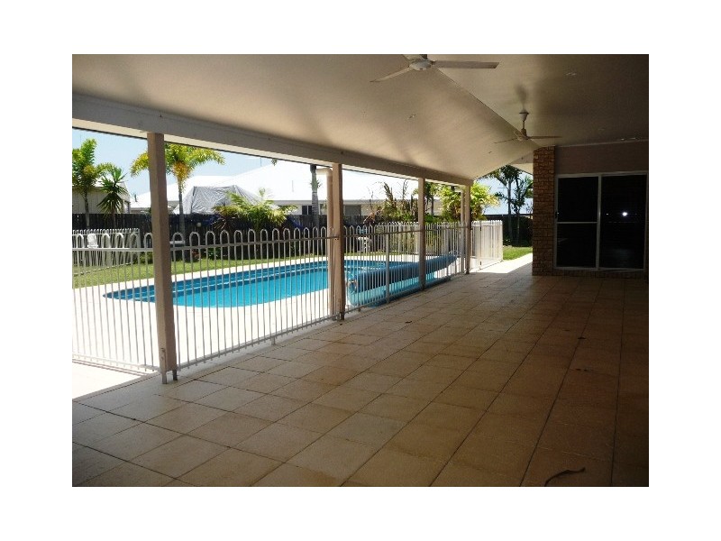 25 ELANDA CRT, Tin Can Bay QLD 4580