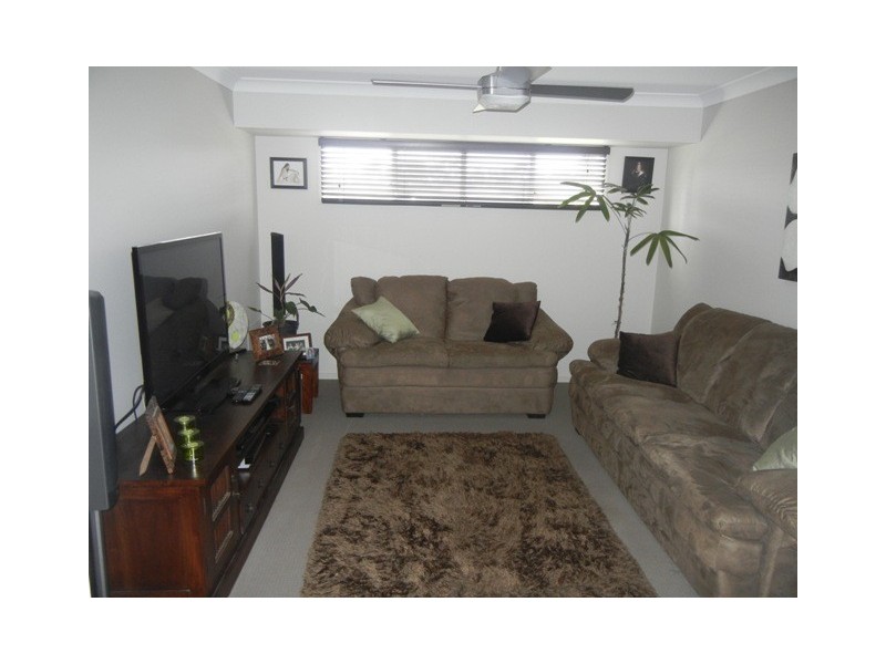 10 Habitat Cct, Cooloola Cove QLD 4580