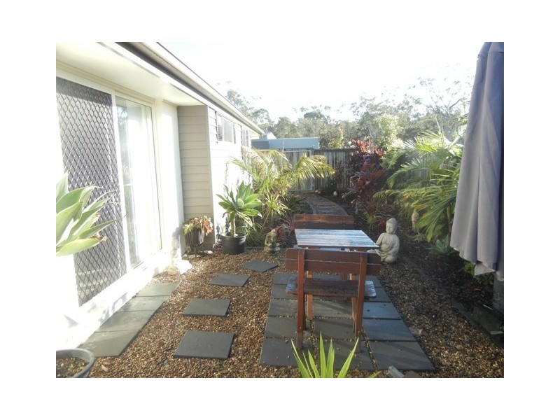 10 Habitat Cct, Cooloola Cove QLD 4580