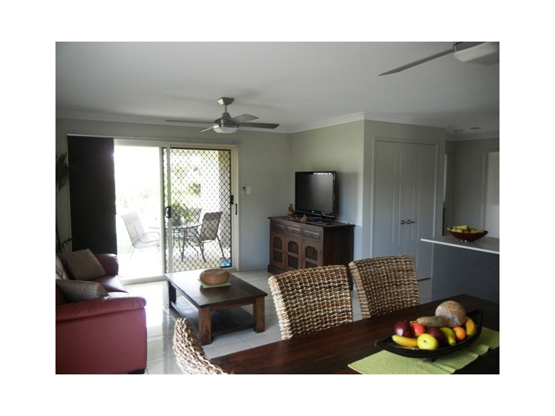 10 Habitat Cct, Cooloola Cove QLD 4580