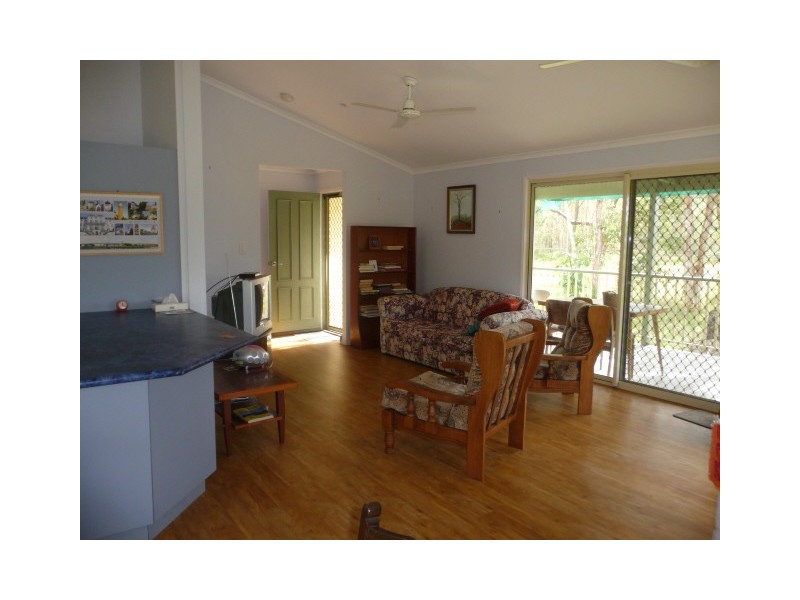 53 Osborne Ct, Wallu QLD 4570