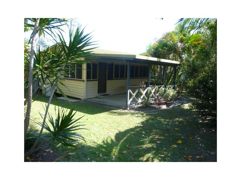 86 Emperor Street, Tin Can Bay QLD 4580
