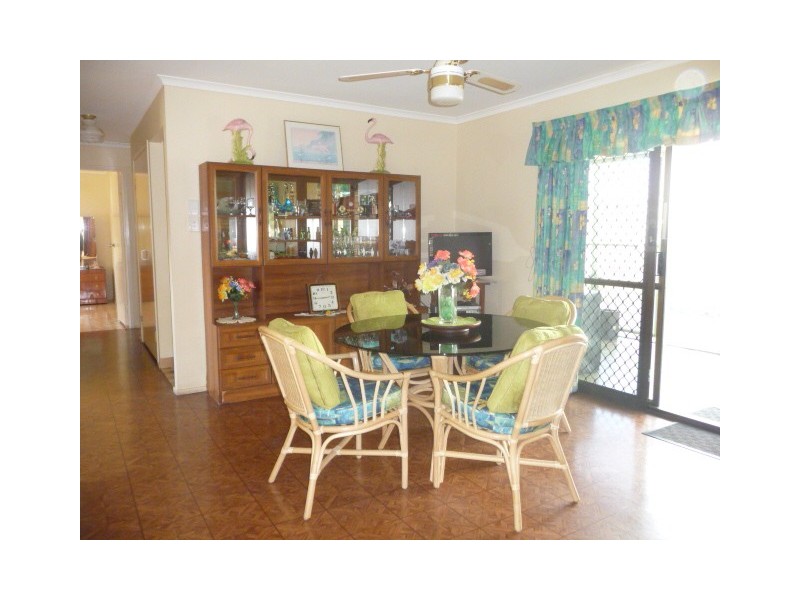 11 Salmon St, Tin Can Bay QLD 4580