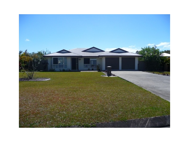 56 Fyshburn Dr, Cooloola Cove QLD 4580