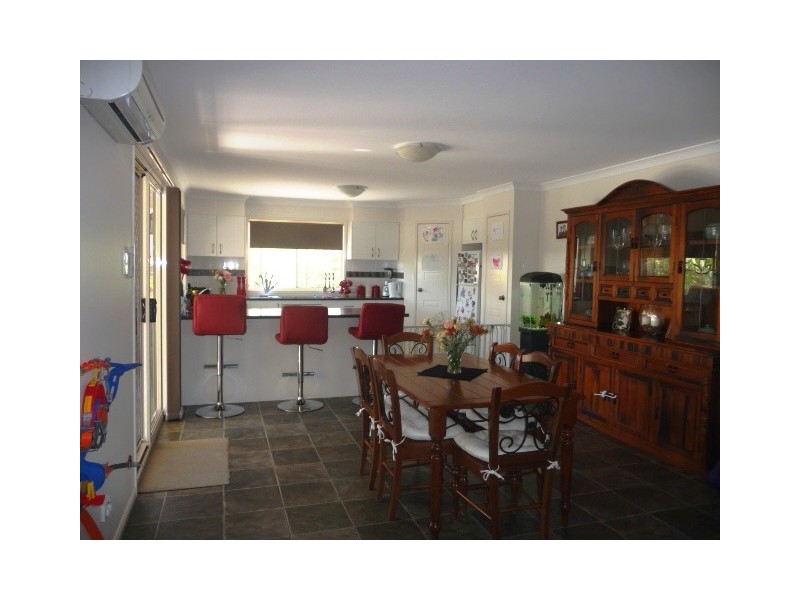 56 Fyshburn Dr, Cooloola Cove QLD 4580