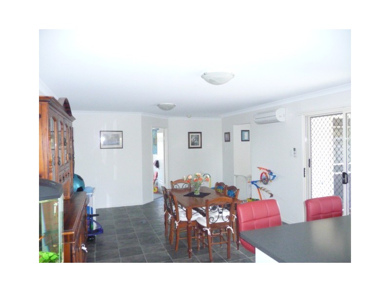56 Fyshburn Dr, Cooloola Cove QLD 4580